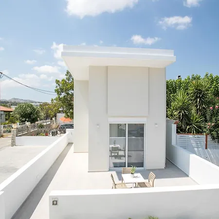 公寓 Avi 法里拉基