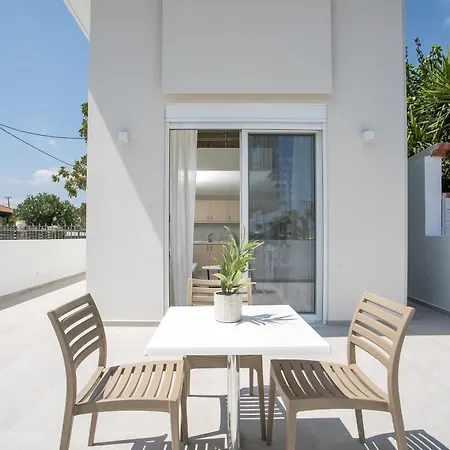 Avi Apartman Faliráki