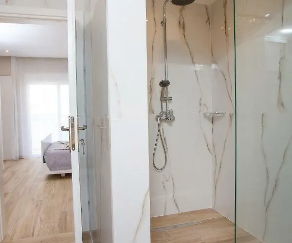 Avi Appartement Faliraki