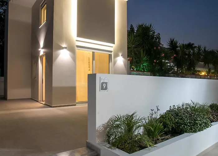 Avi Апартаменты *